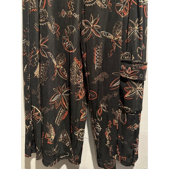 Chico’s Travelers Black Capri Pants Wide Leg Women’s Size 2 Y2K Aztec Fall cozy - Picture 3 of 8